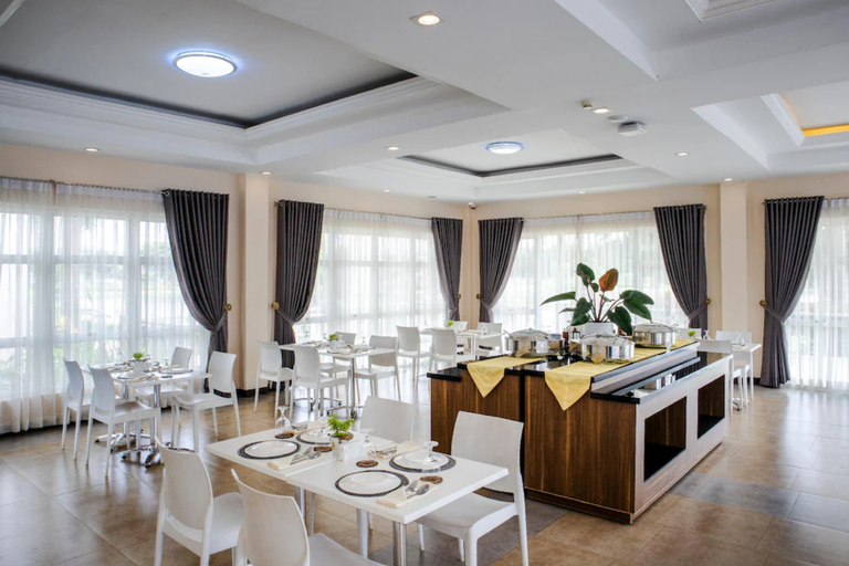 Food & Drinks 4, Sotogrande IloIlo, Iloilo City