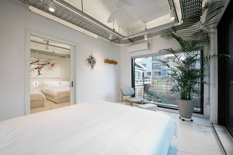 Room 3, F9 Tailor Serviced Home near Hongik Univ, Mapo