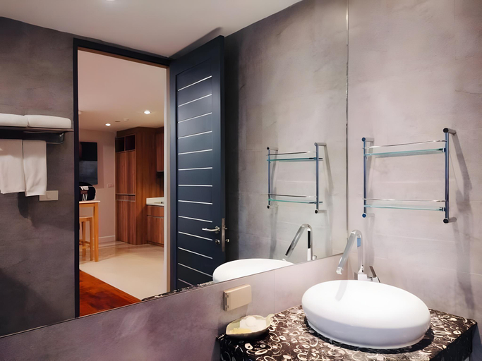 Bathroom 3, ViVi Avenue Thonglor, Wattana