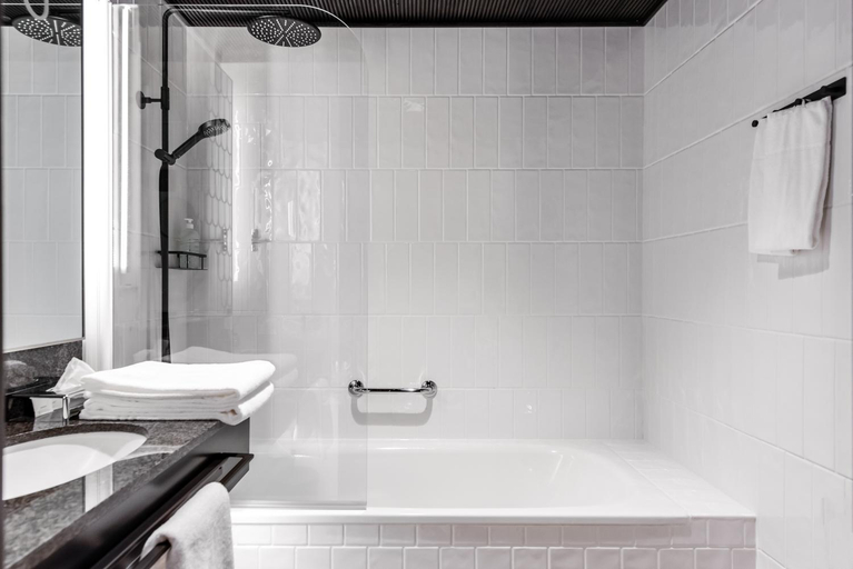 Bathroom 4, Original Sokos Hotel Arina Oulu, Northern Ostrobothnia