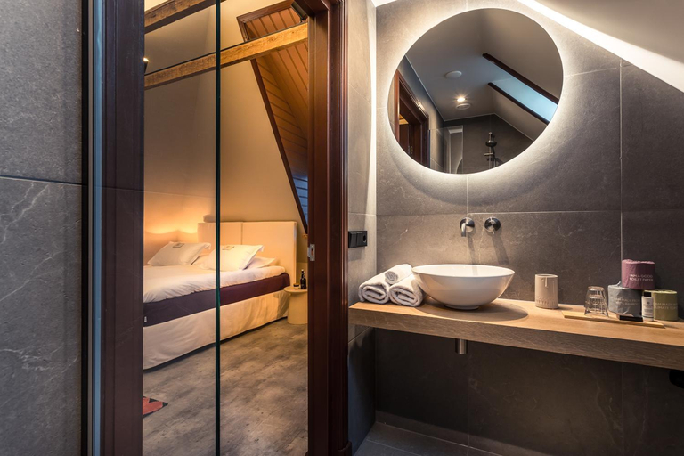 Bathroom 3, Het Spijkerhuys, Raalte