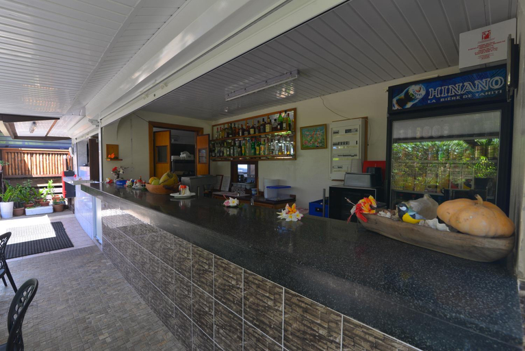 Food & Drinks 2, Moorea Lodge