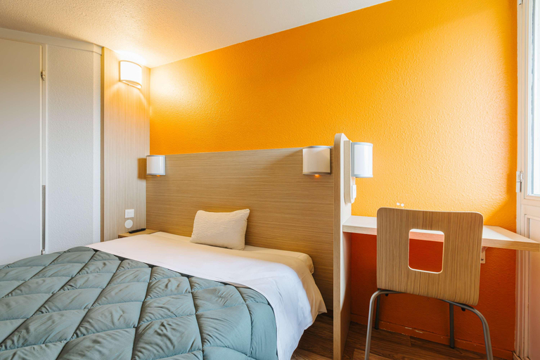 Bedroom 2, Premiere Classe Creil, Val-d'Oise