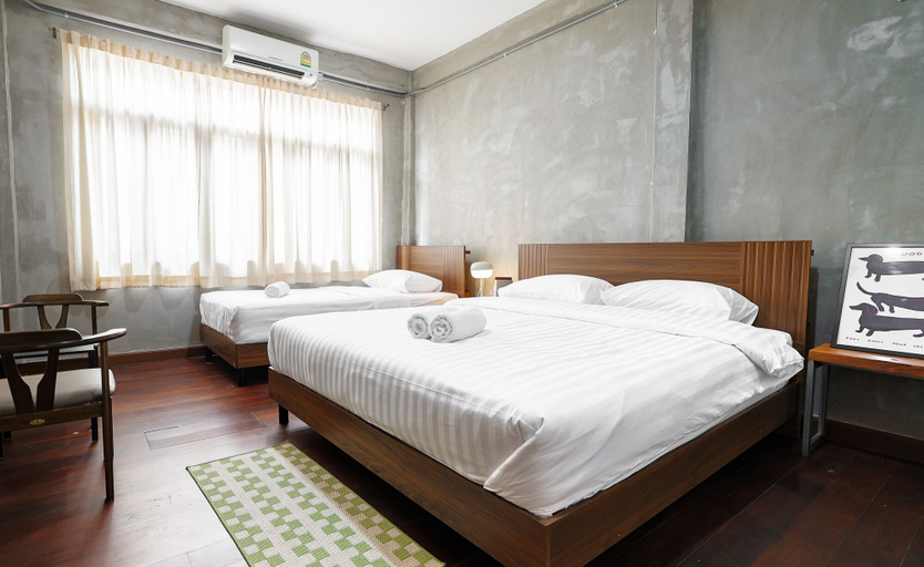 Bedroom 4, Siam Breeze Inn by SPI, Khlong San