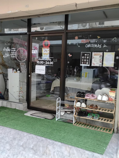 Exterior & Views, Hostel 24 Backpackers, Phra Khanong