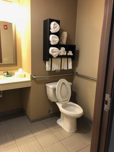 Bathroom 4, Countryview Inn & Suites, Crawford