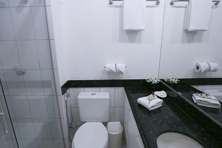 Bathroom 3, Verona Hplus Long Stay, Brasília
