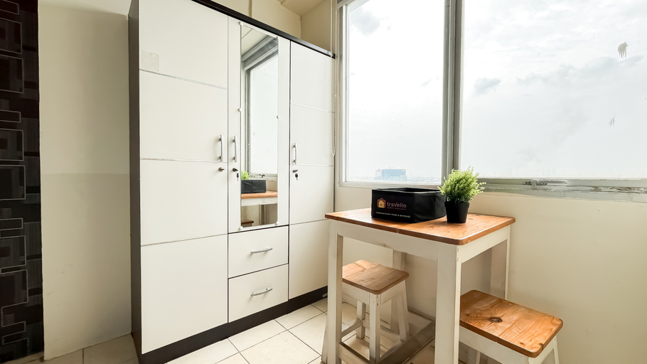 Others 4, Simply Modern Studio Apartment at Centro City Residence By Travelio, Jakarta Barat