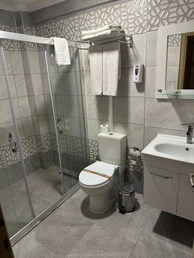 Bathroom 4, Anzac Hotel, Merkez