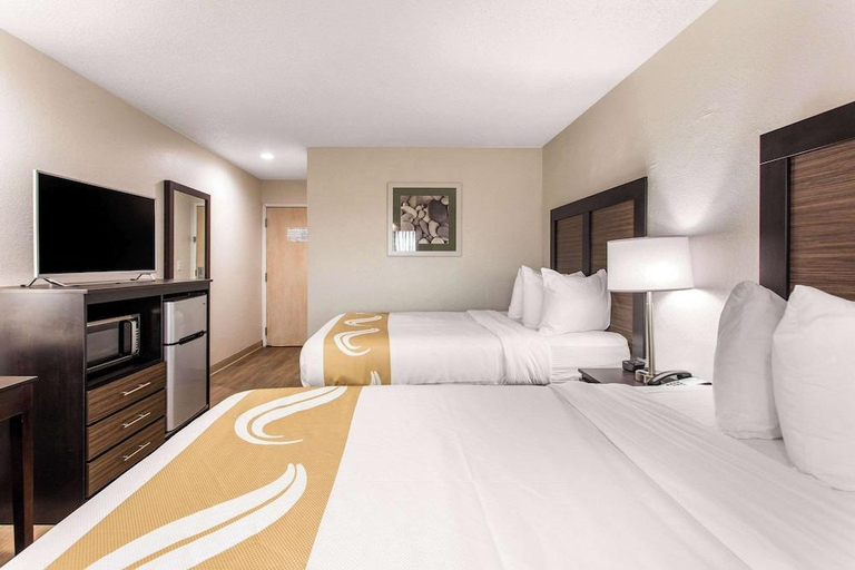 Bedroom 2, Quail Inn & Suites, Horry