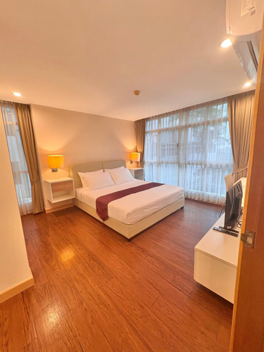 Bedroom 3, Icon Narindra Suites Hotel, Wattana