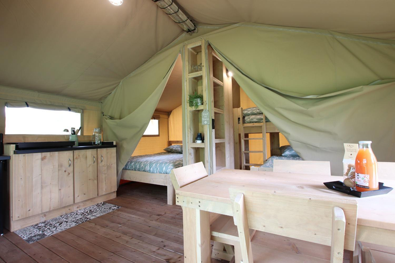 Bedroom 3, TENTE Lodge FERME CARRIQUE, Pyrénées-Atlantiques