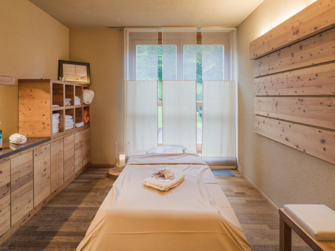 Bedroom, Falkensteiner Hotel Cristallo l 4 Star Superior, Tamsweg
