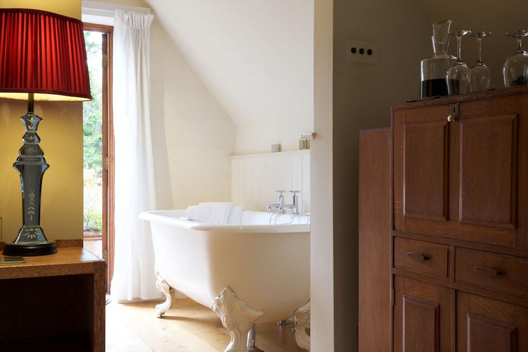 Bathroom 4, Gidleigh Park- A Relais & Chateaux Hotel, Devon