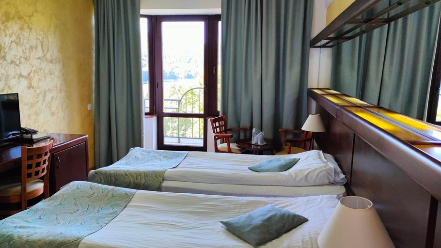 Bedroom, Hotel Valea cu Pesti, Capatanenii Pamanteni