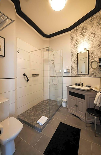 Bathroom 4, Hotel Der Kleine Prinz, Baden-Baden