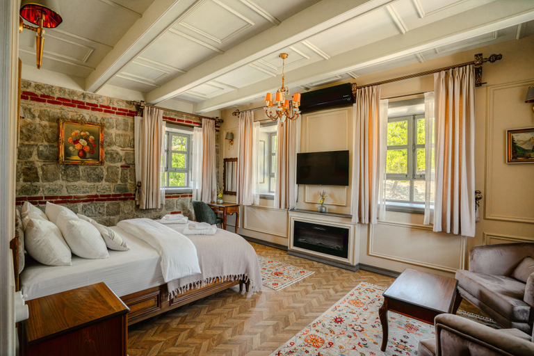 Bedroom 4, Orion Adatepe, Ayvacık