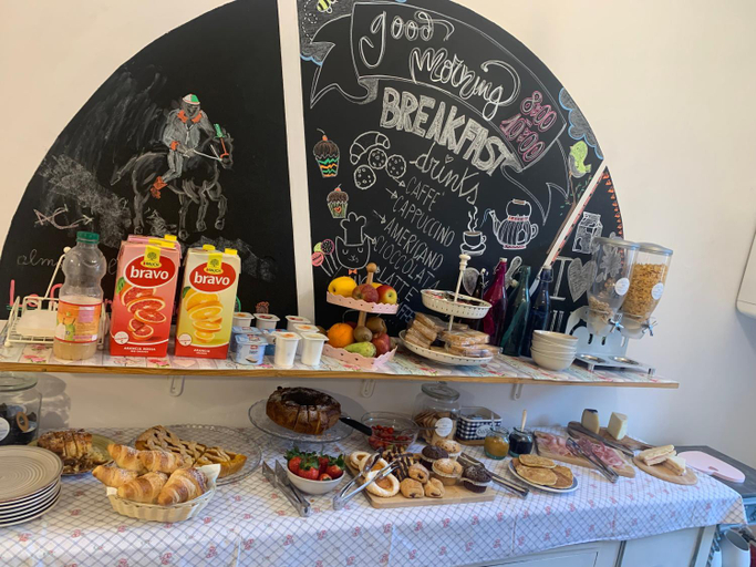 Food & Drinks 4, B&B Le Camere di Livia, Siena