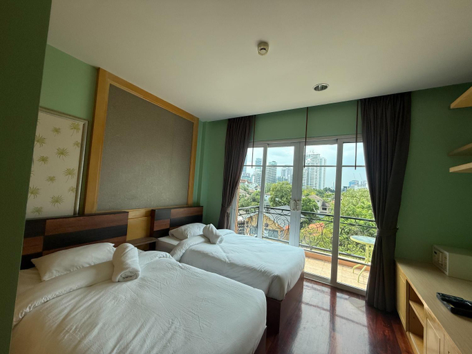 Bedroom 4, Greenview Ekkamai 10, Wattana