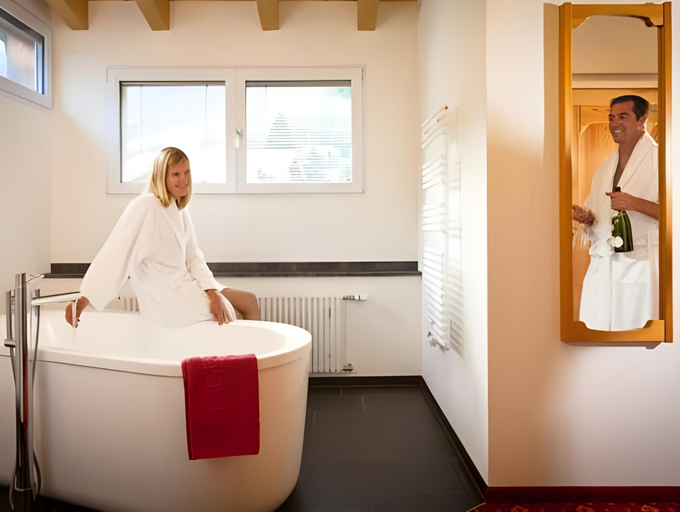 Bathroom 3, Hotel Christiania Saas-Fee, Visp