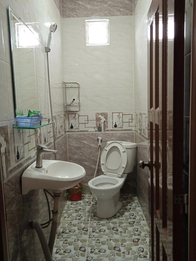 Bathroom 5, LỘC DUYÊN MOTEL, Ninh Kiều