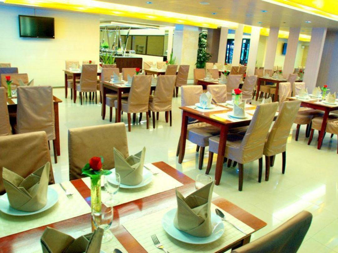 Food & Drinks 4, Centric Place Hotel, Huai Kwang
