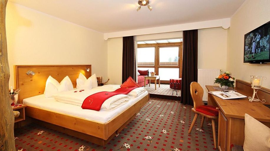 Bedroom 3, Landhotel Alphorn, Oberallgäu