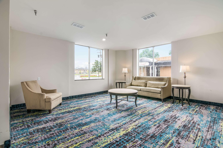 Public Area 2, Quality Inn Rochester West, Monroe
