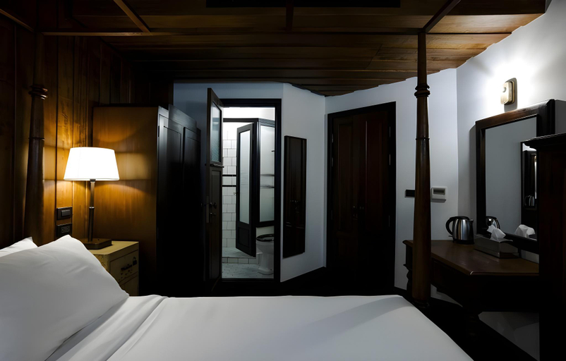 Bedroom 2, 1905 Heritage Corner, Phra Nakhon