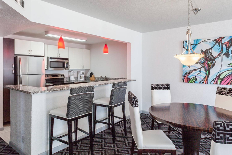 Others 3, Solara Surfside, Miami-Dade