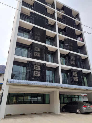 Others 4, Tiara Place, Chatuchak