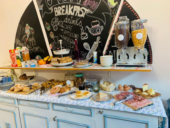 Food & Drinks 5, B&B Le Camere di Livia, Siena