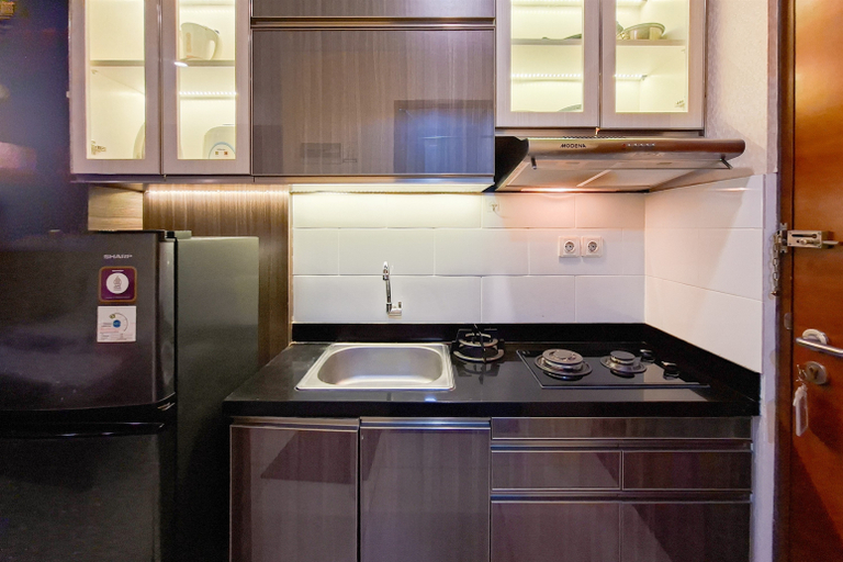 Others 4, Nice and Spacious Studio Room Roseville Apartment By Travelio, Tangerang Selatan