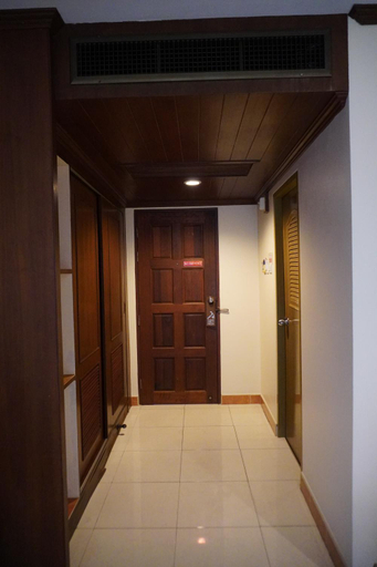 Others 4, Centre Point Nanai, Pulau Phuket