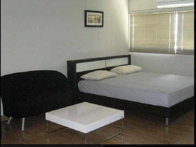Bedroom 3, Room-thailand Taxi&apartment Hostel, Pak Kret