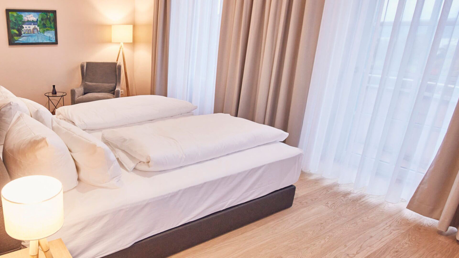 Bedroom 2, Seehotel Maria Laach, Ahrweiler