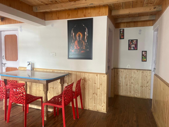 Others 5, Paradise Point, Lahul & Spiti