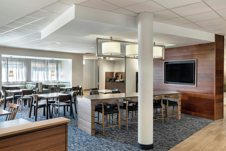 Food & Drinks 5, Fairfield Inn & Suites Wentzville, Saint Charles