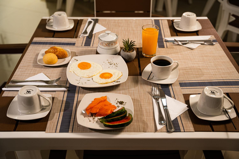 Food & Drinks 5, Hotel Arisha Cali, Santiago de Cali
