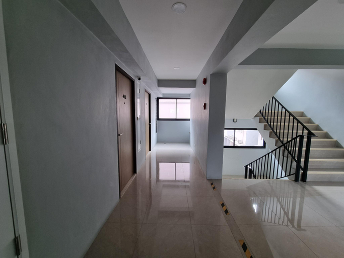 Others 3, Tiara Place, Chatuchak