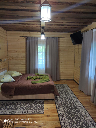 Bedroom 3, Smerekova Hata, Skolivs'kyi