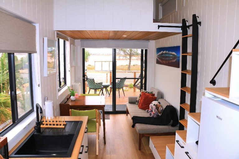 Public Area, The Pink Lake Tiny House - 'peony', Wakefield