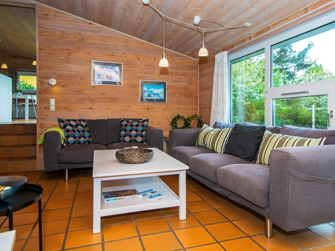 Others 4, 6 Person Holiday Home in Knebel, Syddjurs