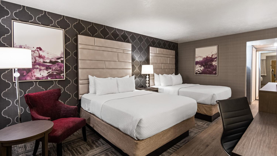 Bedroom 3, Abbey Inn Cedar City, Iron