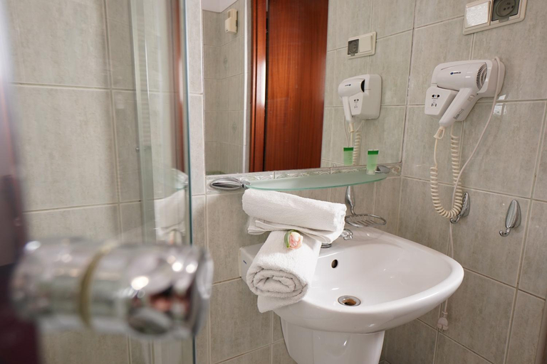 Bathroom 3, Hotel Sonex, Częstochowa City