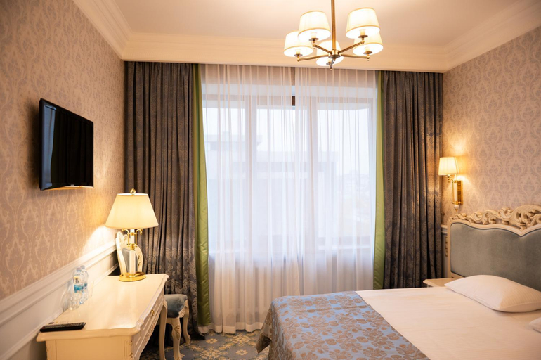 Bedroom 2, Royal Olympic Hotel, Pechers'kyi