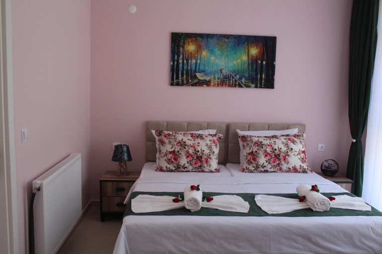 Bedroom 4, Garden Terrace Otel, Gölhisar
