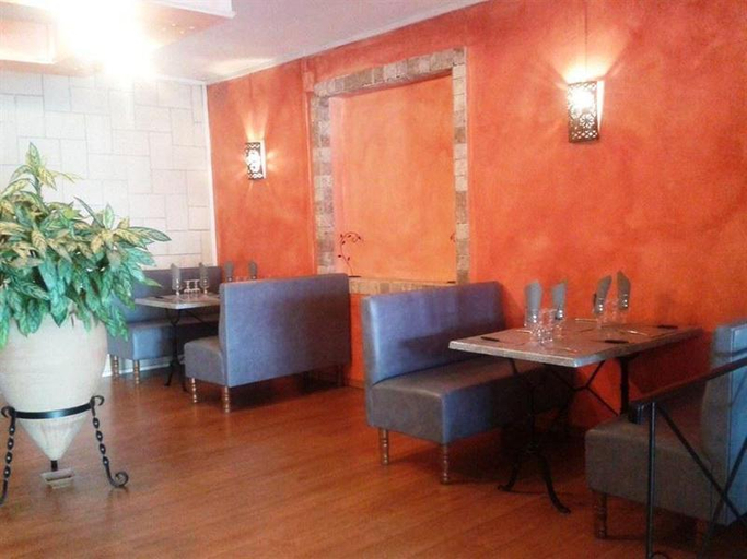 Others 3, Hotel Sampiero, Haute-Corse