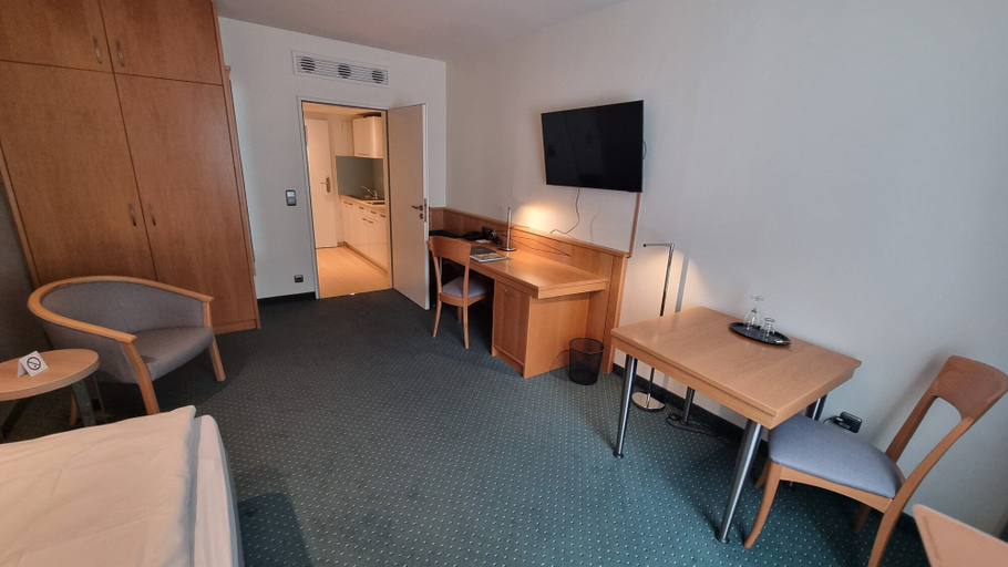 Bedroom 3, Hotel Panorama Harburg, Hamburg