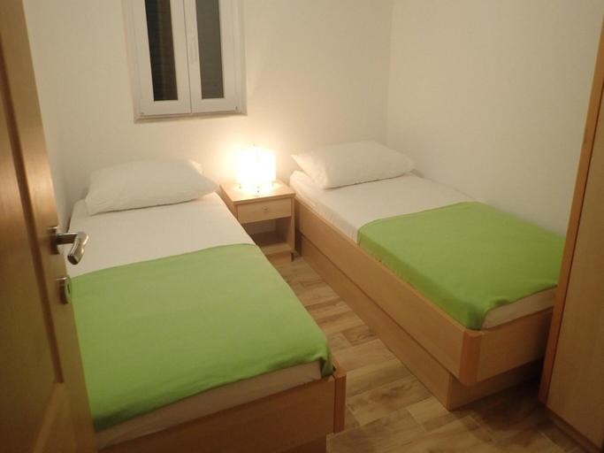Bedroom 2, Apartment in Jusupi near Mala Paklenica Park, Starigrad
